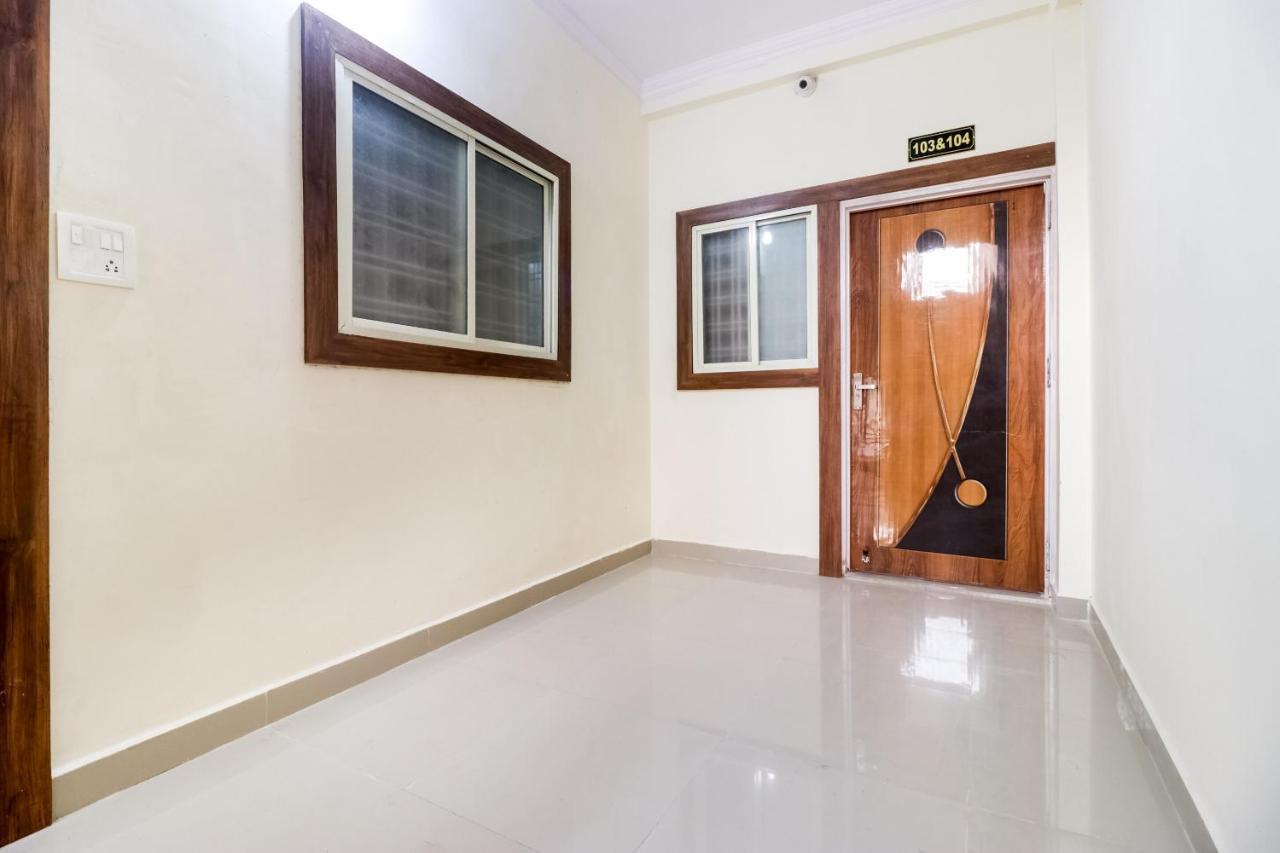 Oyo 40073 Yash Homestay Samarda Kaliāsot Exteriör bild
